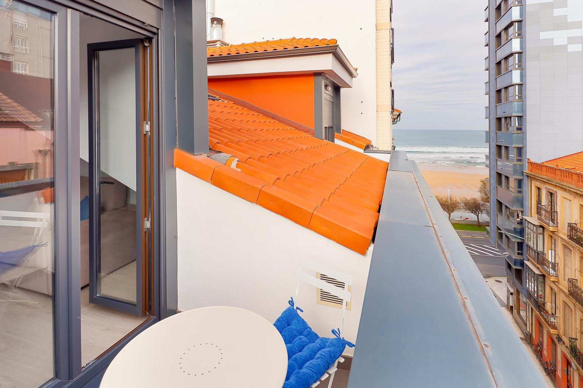 Atico Con Terraza En Playa De San Lorenzo Gijón Dış mekan fotoğraf